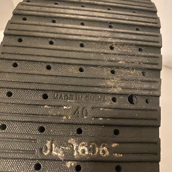 Yoki sandals - Picture 6 of 8